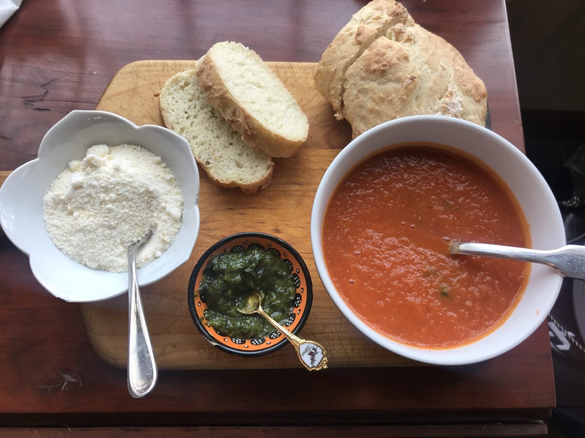 Easiest Tomato Soup: Beating the lunch curve - Bring It!